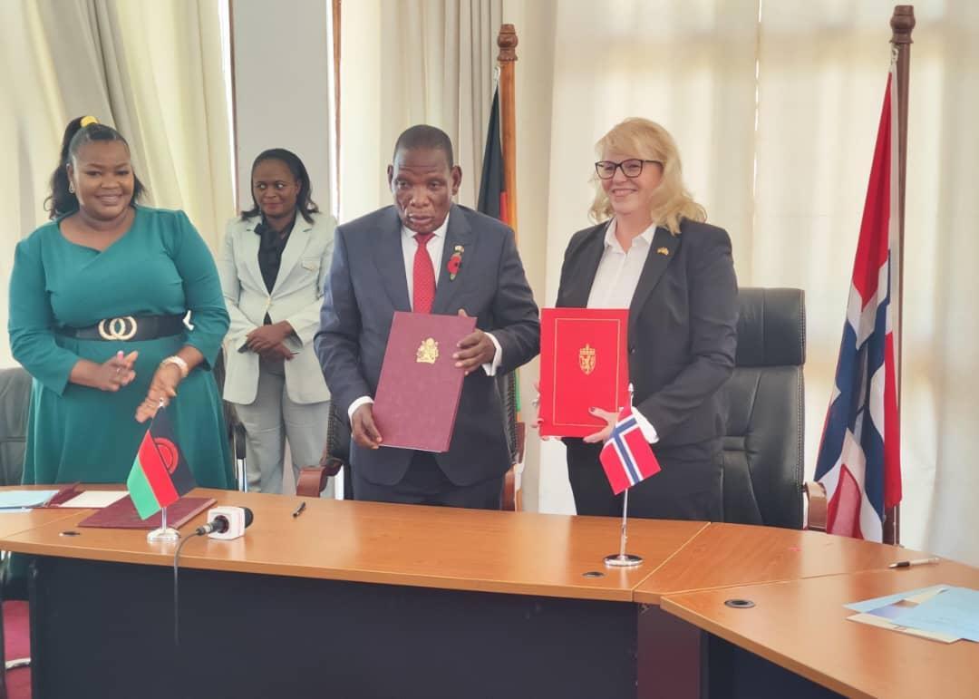 Malawi, Norway Sign $19.5 Million Health Sector Support Deal Malawi, Norway Sign $19.5 Million Health Sector Support Deal