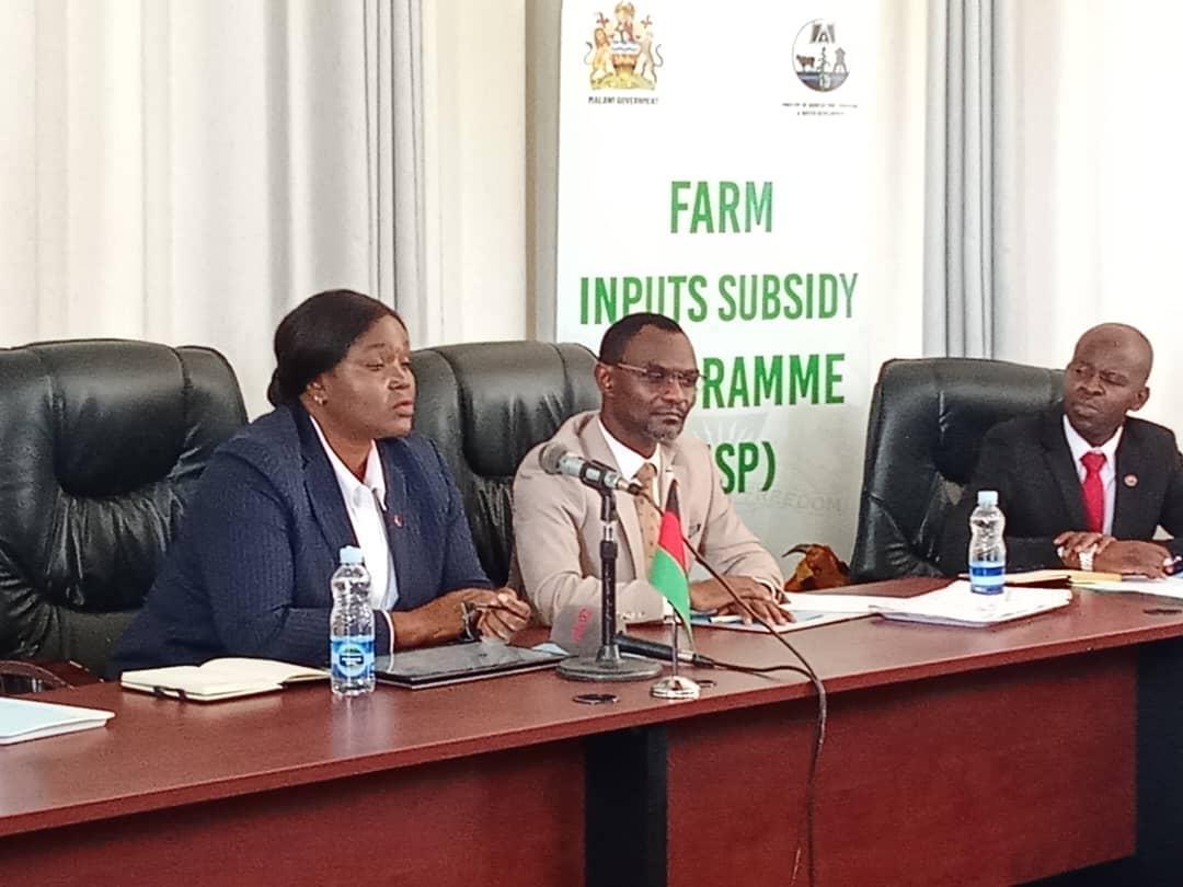 3800 Civil Servants Investigated in FISP Scandal 3800 Civil Servants Investigated in FISP Scandal