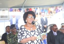 VP warns beneficiaries against selling relief maize VP warns beneficiaries against selling relief maize