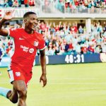 Temwa Chawinga shines at Malawi Sport Awards Temwa Chawinga shines at Malawi Sport Awards