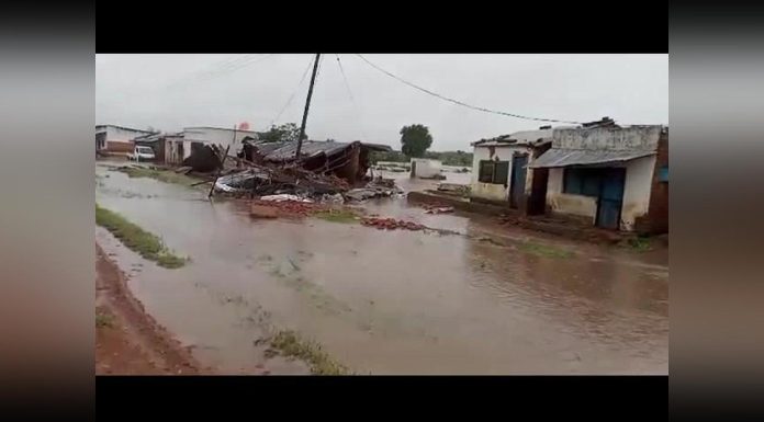Malawi says at least 13 dead after days of heavy rain Malawi says at least 13 dead after days of heavy rain