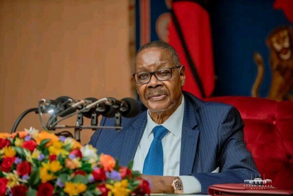 Critics Demand Action on Mutharika Over Hotel Deal Critics Demand Action on Mutharika Over Hotel Deal