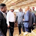 Tobacco buyers shun non-contract farmers Tobacco buyers shun non-contract farmers