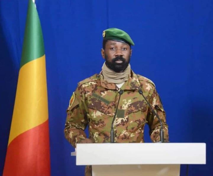 Rencontre avec les forces vives de la nation : Le Vice-président appelle à l’union sacrée pour une transition réussie Rencontre avec les forces vives de la nation : Le Vice-président appelle à l’union sacrée pour une transition réussie