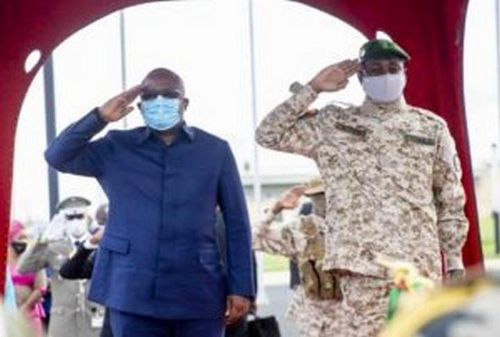 Tête-à-tête Assimi et EMBALO à Bamako : Suspension du Mali de la CEDEAO, insécurité, élections, coopération… Tête-à-tête Assimi et EMBALO à Bamako : Suspension du Mali de la CEDEAO, insécurité, élections, coopération…