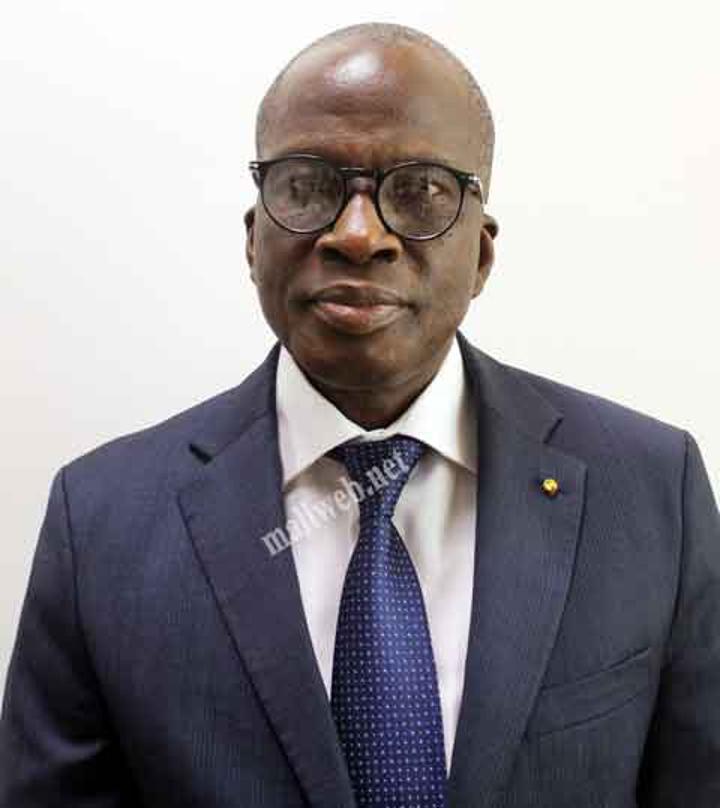 Vérification financière et de conformité de la gestion du projet d’intervention d’urgence COVID-19 : Plus d’un milliard de Francs CFA d’irrégularités financières en seulement 08 mois de gestion Vérification financière et de conformité de la gestion du projet d’intervention d’urgence COVID-19 : Plus d’un milliard de Francs CFA d’irrégularités financières en seulement 08 mois de gestion
