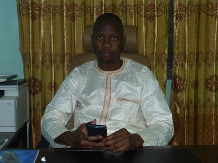 Soutien des projets de développement des jeunes et des femmes de la CIV : Moussa Mara et Assane Sidibé remettent leurs salaires dans un fonds de solidarité Soutien des projets de développement des jeunes et des femmes de la CIV : Moussa Mara et Assane Sidibé remettent leurs salaires dans un fonds de solidarité