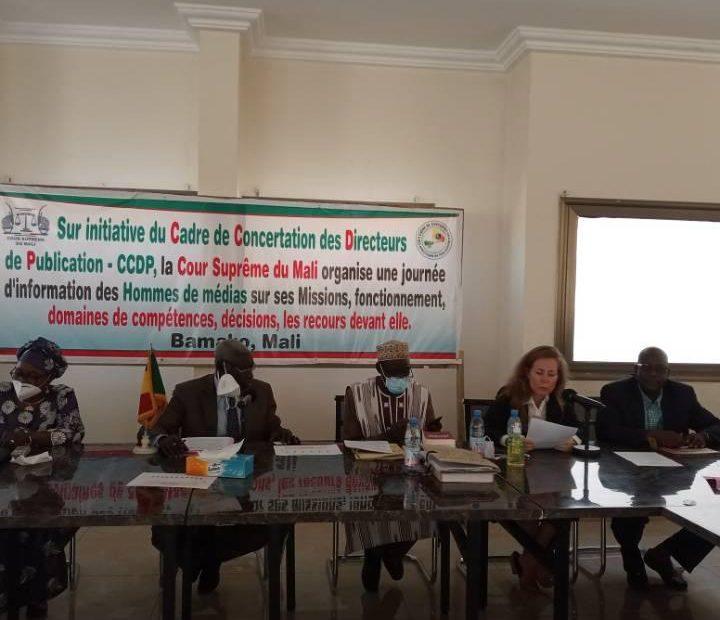 Equipements militaires, avion présidentiel : le président de la Cour suprême livre ses vérités aux hommes de médias Equipements militaires, avion présidentiel : le président de la Cour suprême livre ses vérités aux hommes de médias