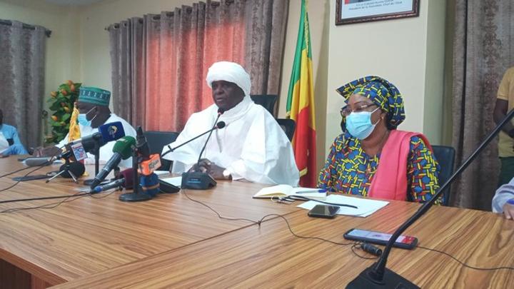 Vie chère : Les nouvelles mesures gouvernementales ne dédouanent pas le ministre Ould Mohamed Vie chère : Les nouvelles mesures gouvernementales ne dédouanent pas le ministre Ould Mohamed