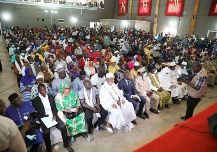 Forum National sur l’entreprenariat : Les femmes et jeunes sont à la pointe du combat Forum National sur l’entreprenariat : Les femmes et jeunes sont à la pointe du combat