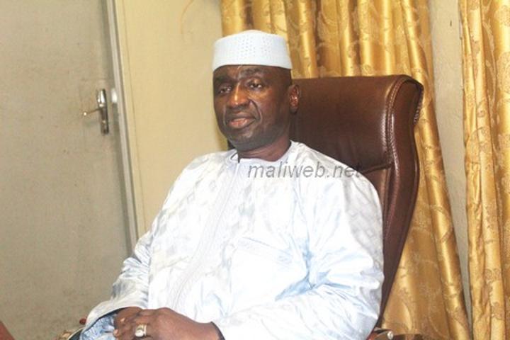 Décès de l’ancien président de la Femafoot : Le Cnosm rend hommage à Boubacar Baba Diarra, un serviteur passionné et dévoué du sport malien ! Décès de l’ancien président de la Femafoot : Le Cnosm rend hommage à Boubacar Baba Diarra, un serviteur passionné et dévoué du sport malien !