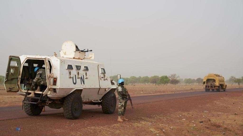 Mali: deux explosions dans un camp de la Minusma