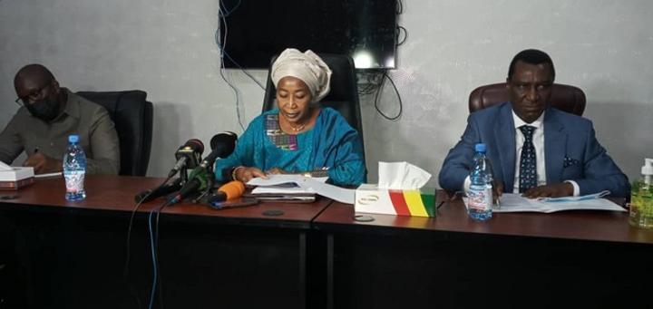 Nouvelle tourmente à l’école : Où est passée Mme le ministre ? Nouvelle tourmente à l’école : Où est passée Mme le ministre ?