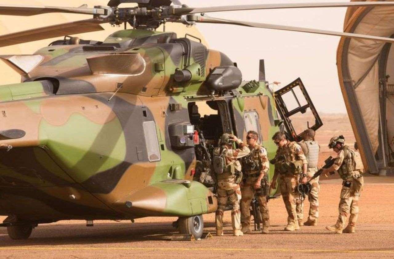Huit ans après leur arrivée triomphale, les soldats français quittent Tombouctou Huit ans après leur arrivée triomphale, les soldats français quittent Tombouctou