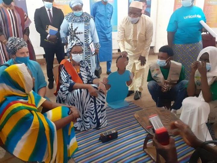 75e anniversaire de l’UNICEF : Placé entre œuvres d’art et rétrospection 75e anniversaire de l’UNICEF : Placé entre œuvres d’art et rétrospection