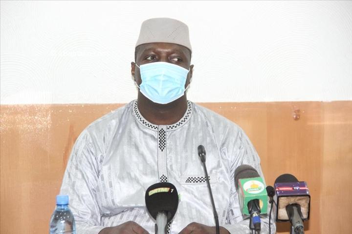 Le Ministre Abdoulaye Maiga à Nioro du Sahel : Bientôt la création d’une direction de garde frontière Le Ministre Abdoulaye Maiga à Nioro du Sahel : Bientôt la création d’une direction de garde frontière