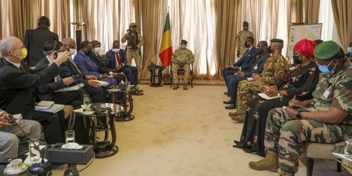 Mali : Assimi Goïta est dos au mur Mali : Assimi Goïta est dos au mur