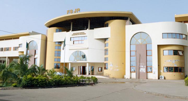 Enseignement supérieur et formation post-universitaire : Qui bloque les inscriptions doctorales ? Enseignement supérieur et formation post-universitaire : Qui bloque les inscriptions doctorales ?