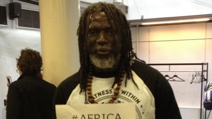 Mali/ Tiken Jah assène ses vérités :” La France veut un président civil pour le manipuler .” Mali/ Tiken Jah assène ses vérités :” La France veut un président civil pour le manipuler .”