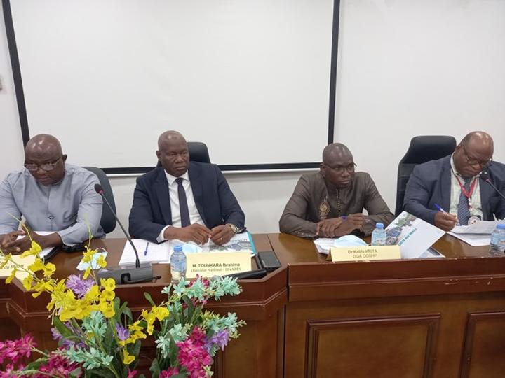 la santé en milieu carcéral au menu d’une table ronde la santé en milieu carcéral au menu d’une table ronde