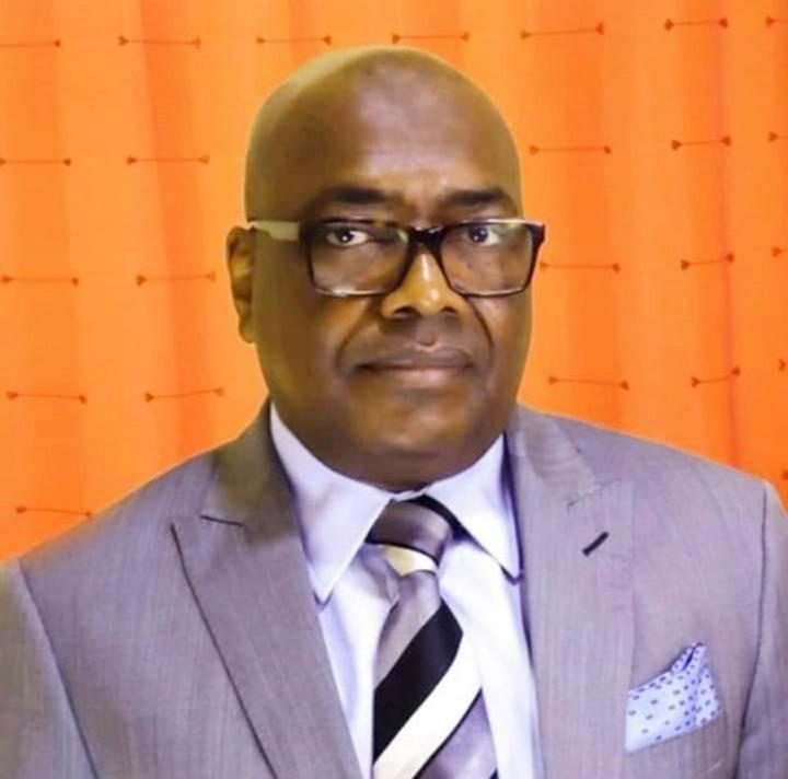 Assurance volontaire AV+ Des travailleurs sans salaire depuis quatre (4) mois ! Assurance volontaire AV+ Des travailleurs sans salaire depuis quatre (4) mois !