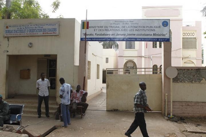 Concours directs de recrutement dans la Fonction publique de l’Etat : Vingt cas de faux diplômes dans le viseur de la justice Concours directs de recrutement dans la Fonction publique de l’Etat : Vingt cas de faux diplômes dans le viseur de la justice