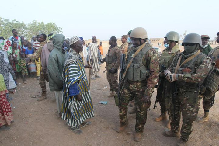 Mali: 2 soldats maliens tués, 38 terroristes neutralisés et 27 autres blessés Mali: 2 soldats maliens tués, 38 terroristes neutralisés et 27 autres blessés