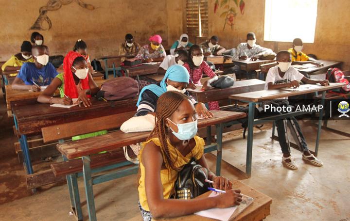 Tenue correcte de l’examen du baccalauréat, session 2022 : Vers la fin de la « businessisation » des examens scolaires, bravo aux autorités de la transition ! Tenue correcte de l’examen du baccalauréat, session 2022 : Vers la fin de la « businessisation » des examens scolaires, bravo aux autorités de la transition !