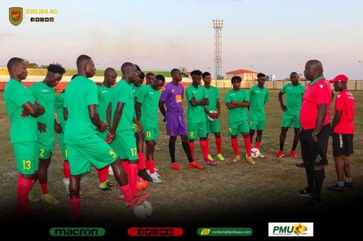 Football : en match retour du tour préliminaire, le Djoliba en feu corrige 5 buts à 0 le Deportivo Mongomo et se qualifie pour le tour suivant de la ligue des Champions de la CAF Football : en match retour du tour préliminaire, le Djoliba en feu corrige 5 buts à 0 le Deportivo Mongomo et se qualifie pour le tour suivant de la ligue des Champions de la CAF