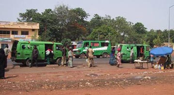 Pour exiger la satisfaction de leurs doléances : Le Groupement des transporteurs et conducteurs routiers en grève de 72heures à partir du 12 octobre Pour exiger la satisfaction de leurs doléances : Le Groupement des transporteurs et conducteurs routiers en grève de 72heures à partir du 12 octobre