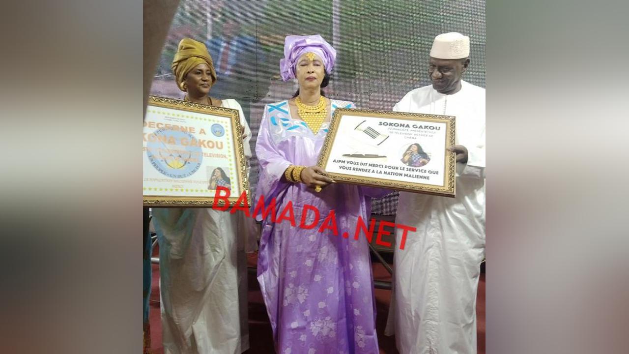 COUPE DU MALI D’ESCRIME 2022, SPONSORISÉE PAR MOOV AFRICA MALITEL : ABDOUL KAFAR KANÉ (HOMMES) ET AÏCHATA DEMBÉLÉ (DAMES) SUR LA PLUS HAUTE MARCHE DU PODIUM COUPE DU MALI D’ESCRIME 2022, SPONSORISÉE PAR MOOV AFRICA MALITEL : ABDOUL KAFAR KANÉ (HOMMES) ET AÏCHATA DEMBÉLÉ (DAMES) SUR LA PLUS HAUTE MARCHE DU PODIUM