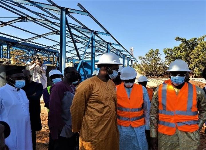 Installation de la 5e pompe à Kabala : Enfin, de l’eau potable dans les robinets 24h/24h des familles de Kalabancoura, kalabancoro Installation de la 5e pompe à Kabala : Enfin, de l’eau potable dans les robinets 24h/24h des familles de Kalabancoura, kalabancoro