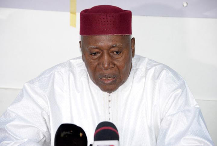 Dr Abdoulaye Sall, président de Cri-2002 : «Toutes les constitutions du mali ont été promulguées en temps de crise» Dr Abdoulaye Sall, président de Cri-2002 : «Toutes les constitutions du mali ont été promulguées en temps de crise»