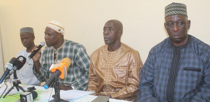 Blocage dans la mise en place du bureau de la confédération des sociétés coopératives des producteurs de coton du Mali : La coalition nationale des producteurs de coton du Mali dénonce la main cachée du PDG de la CMDT Blocage dans la mise en place du bureau de la confédération des sociétés coopératives des producteurs de coton du Mali : La coalition nationale des producteurs de coton du Mali dénonce la main cachée du PDG de la CMDT