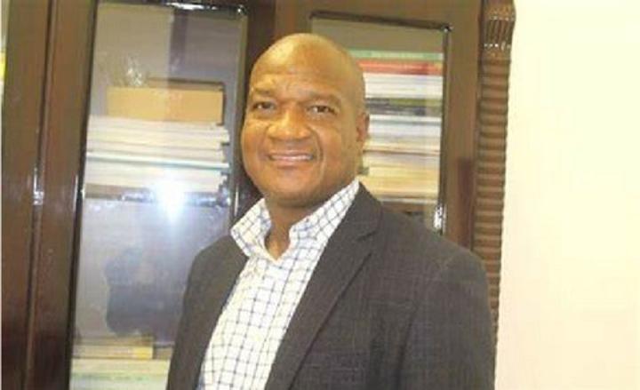 L’Université des Lettres et des Sciences Humaines de Bamako (ULSHB) ou l’Internat de la Fraude : Plus de 190 millions FCFA à justifier ! L’Université des Lettres et des Sciences Humaines de Bamako (ULSHB) ou l’Internat de la Fraude : Plus de 190 millions FCFA à justifier !