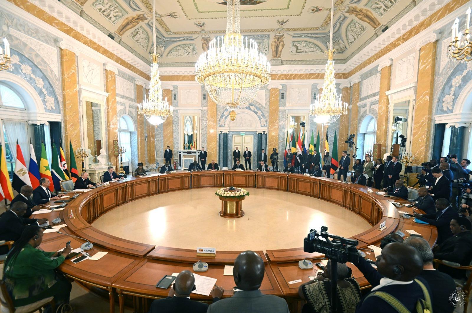 La médiation africaine appelle à faire taire les armes La médiation africaine appelle à faire taire les armes