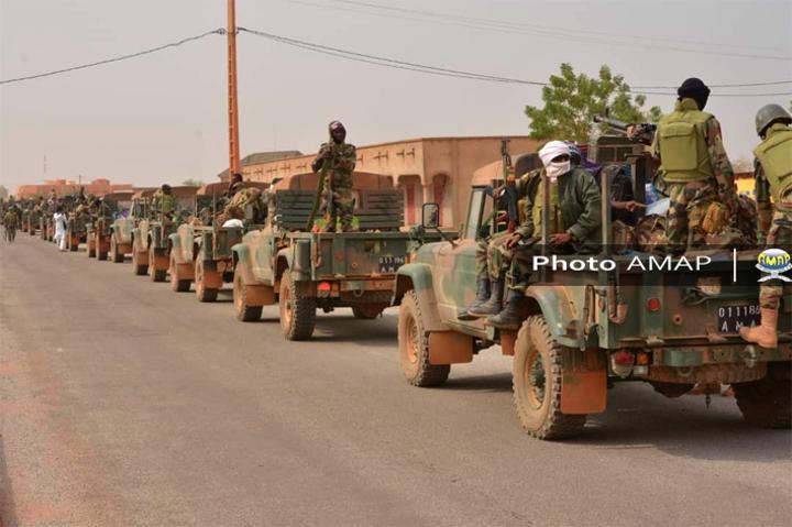 Mali : l’armée a entamé hier jeudi un mouvement terrestre pour éradiquer toutes les menaces terroristes à Kidal Mali : l’armée a entamé hier jeudi un mouvement terrestre pour éradiquer toutes les menaces terroristes à Kidal