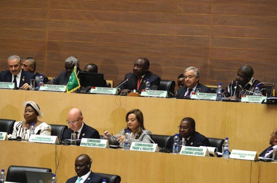 Suspension des partis politiques au Mali : le Conseil Paix et Sécurité de l’UA invite les autorité à “reconsidérer la décision et garantir l’inclusivité” Suspension des partis politiques au Mali : le Conseil Paix et Sécurité de l’UA invite les autorité à “reconsidérer la décision et garantir l’inclusivité”