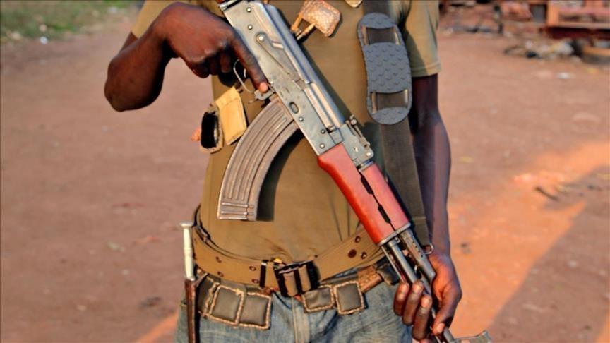 Attaque à Bamako : Un véhicule des assaillants a percuté le mur de l'école de gendarmerie et a forcé l'entrée Attaque à Bamako : Un véhicule des assaillants a percuté le mur de l'école de gendarmerie et a forcé l'entrée