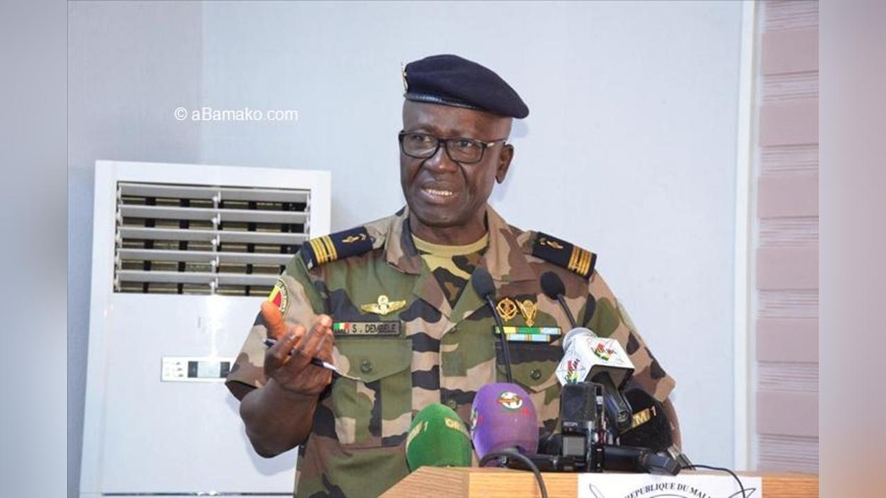 Le colonel Major Souleymane Dembélé à propos de la situation sécuritaire du pays : « Un mois de septembre plein de soubresauts et d’activités » Le colonel Major Souleymane Dembélé à propos de la situation sécuritaire du pays : « Un mois de septembre plein de soubresauts et d’activités »