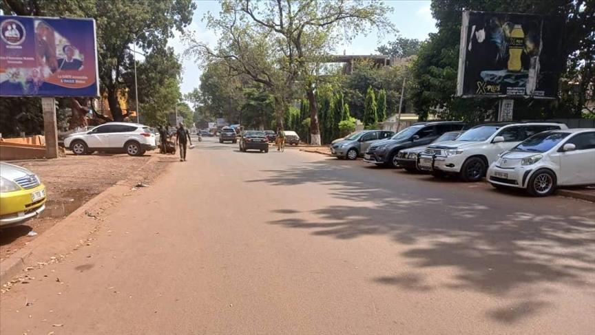 Bamako Paralisée par Pénurie de Carburant Bamako Paralisée par Pénurie de Carburant