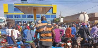 Pénurie de Carburant À Bamako: À chaque Jour Sa Peine Pénurie de Carburant À Bamako: À chaque Jour Sa Peine