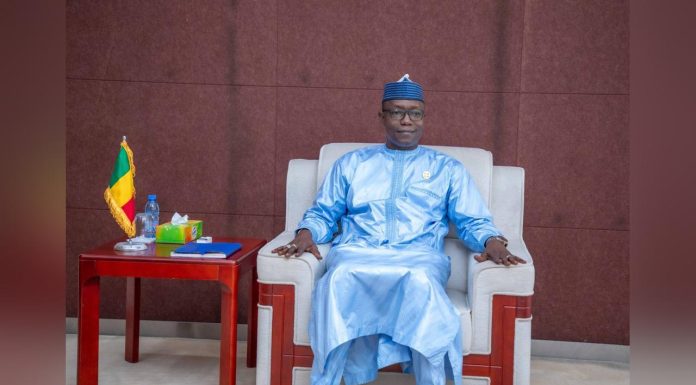 Gouvernance et Jeunesse: Soutien du Président du CNT Gouvernance et Jeunesse: Soutien du Président du CNT