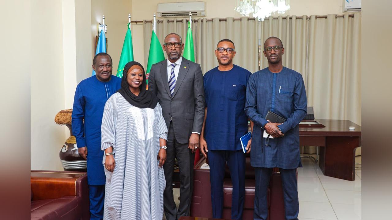 Coopération Régionale et Sécurité avec Abdoulaye Diop Coopération Régionale et Sécurité avec Abdoulaye Diop