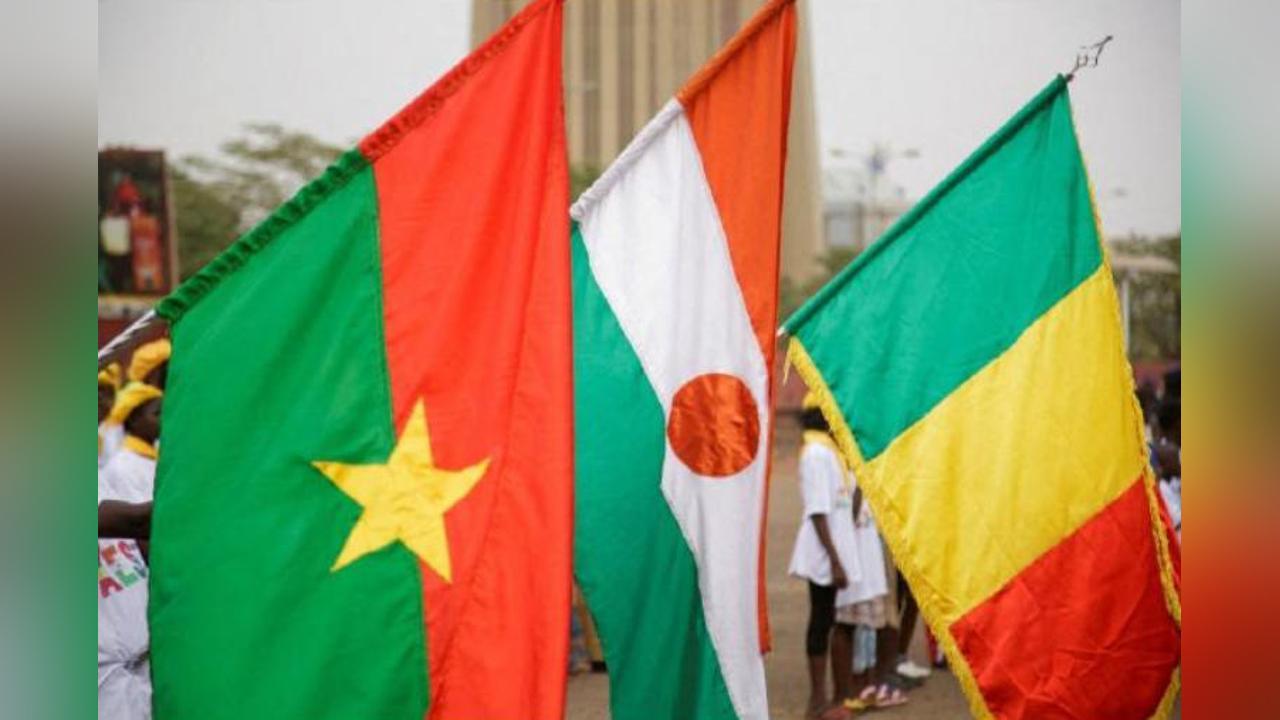 Confédération AES: Bilan et Perspectives Avant Bamako Confédération AES: Bilan et Perspectives Avant Bamako