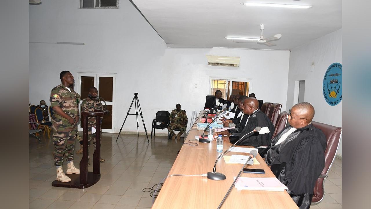 Justice Militaire À Bamako: Jugement de Désertion Justice Militaire À Bamako: Jugement de Désertion