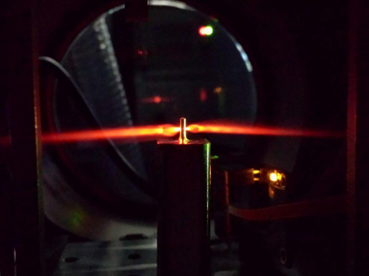 Un Éclair de 19 Attosecondes Filmer les Électrons Un Éclair de 19 Attosecondes Filmer les Électrons