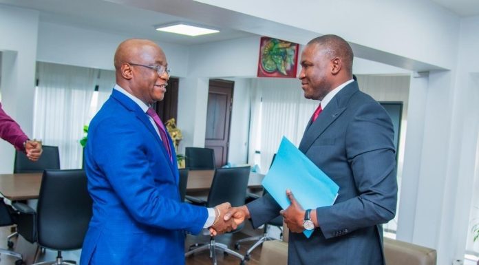 Vers une Gouvernance D’Excellence au PMU Mali Vers une Gouvernance D'Excellence au PMU Mali