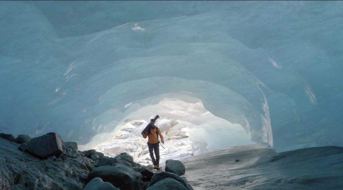 Glaciers Enquête sur une Disparition Documentaire Essentiel Glaciers Enquête sur une Disparition Documentaire Essentiel