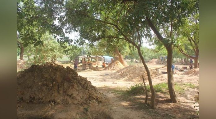 Pression Minière à Kéniéba et Changements Sociaux Pression Minière à Kéniéba et Changements Sociaux